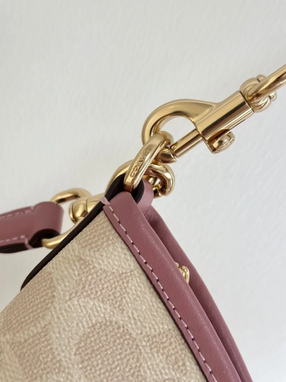 COACH Laurel Canvas Cream Pink Leather Shoulder Bag
